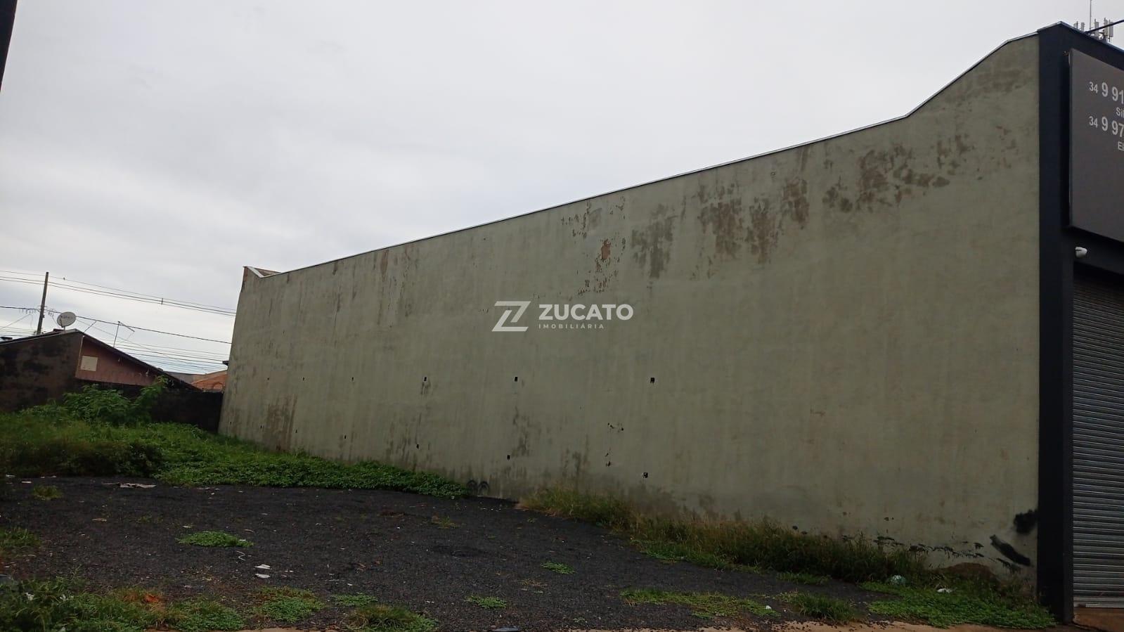 Terreno à venda no Antônia Cândida I: 