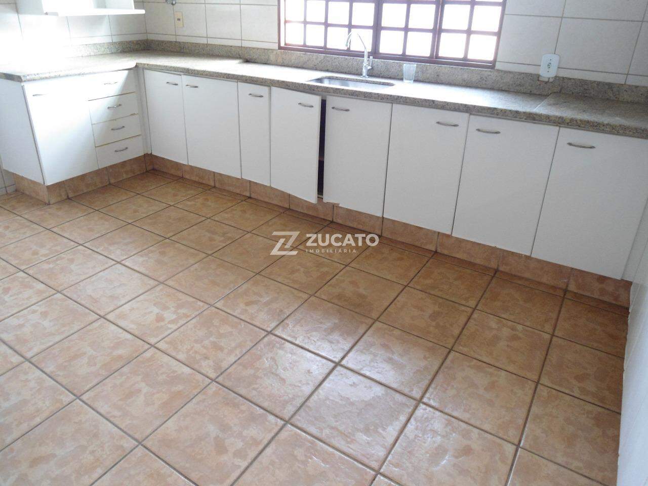 Apartamento para aluguel no Leblon: 