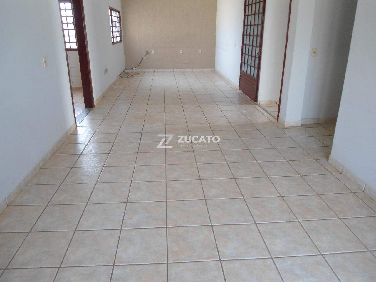 Apartamento para aluguel no Leblon: 