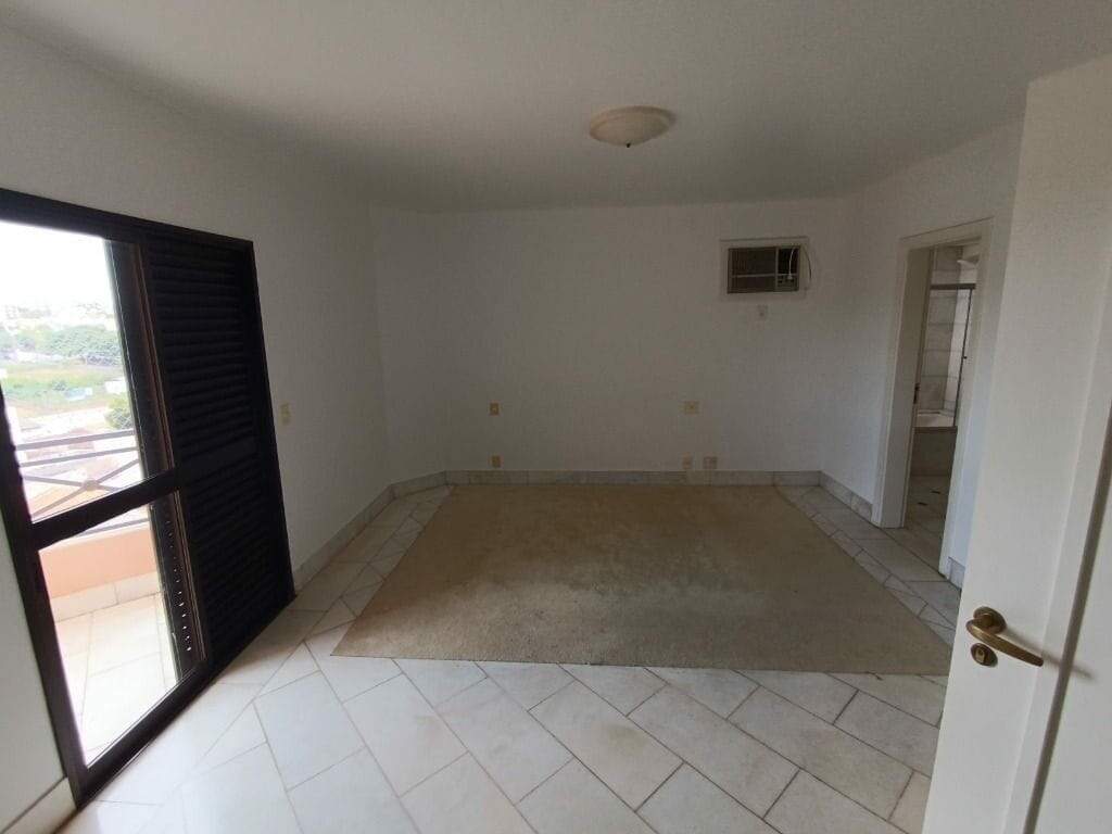 Apartamento para aluguel no Mercês: 