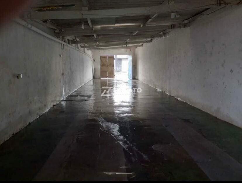 Galpão / Barracão para aluguel no Leblon: 