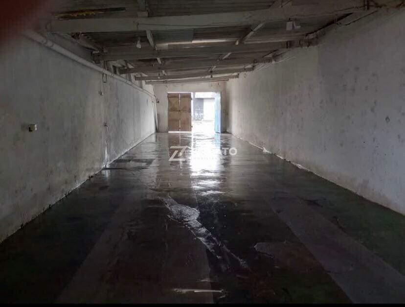 Galpão / Barracão para aluguel no Vila São Vicente: 