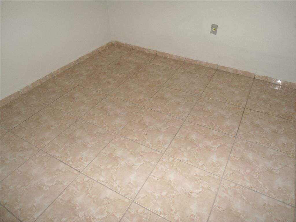 Casa para aluguel no Vila Militar: 