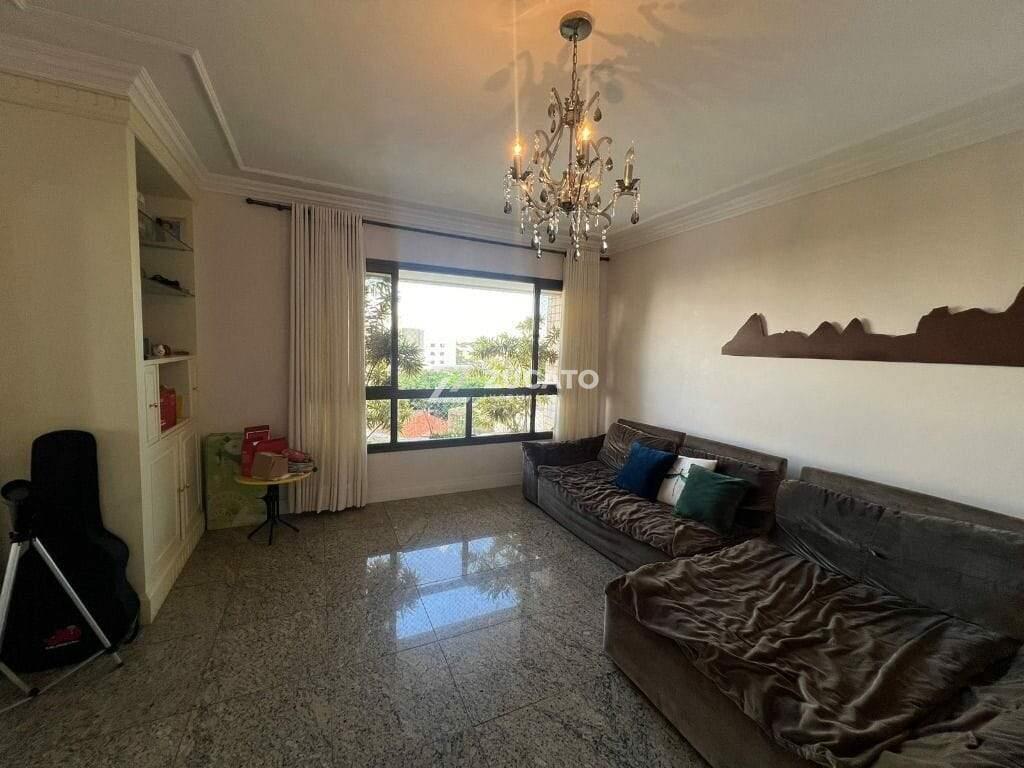 Apartamento à venda no Mercês: 