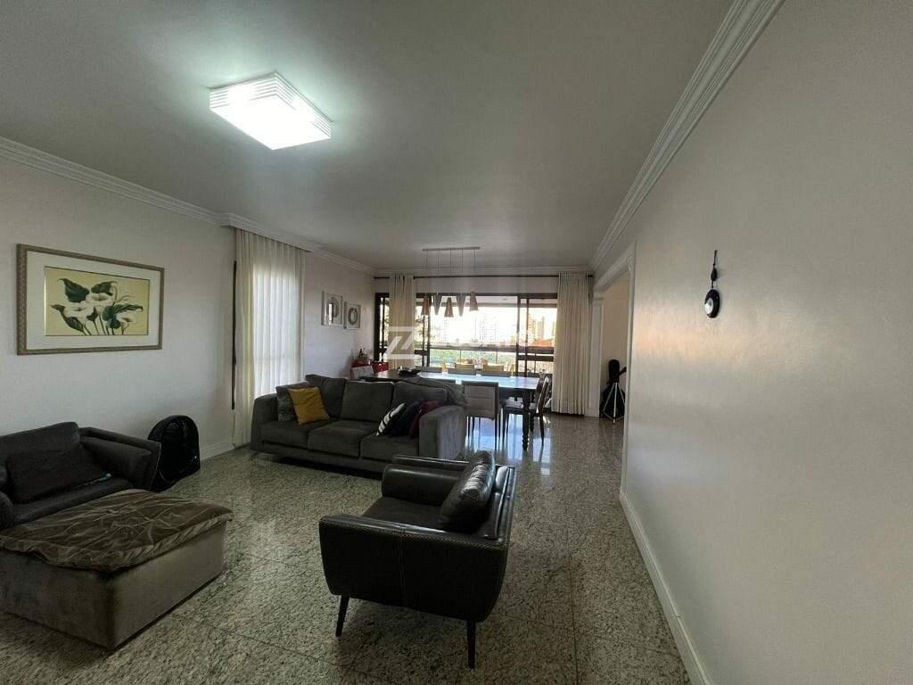 Apartamento à venda no Mercês: 