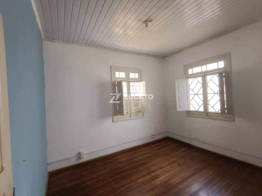 Casa para aluguel no Mercês: 