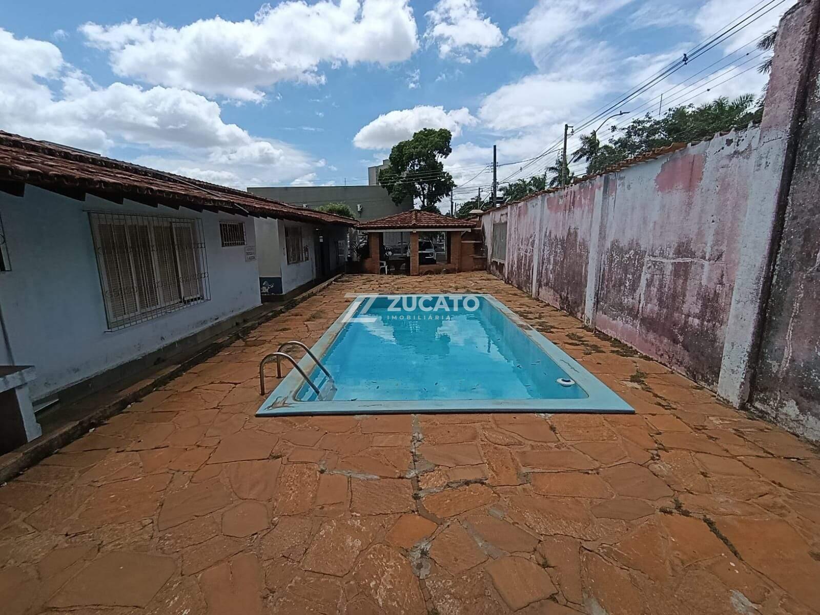 Casa para aluguel no Santa Marta: 