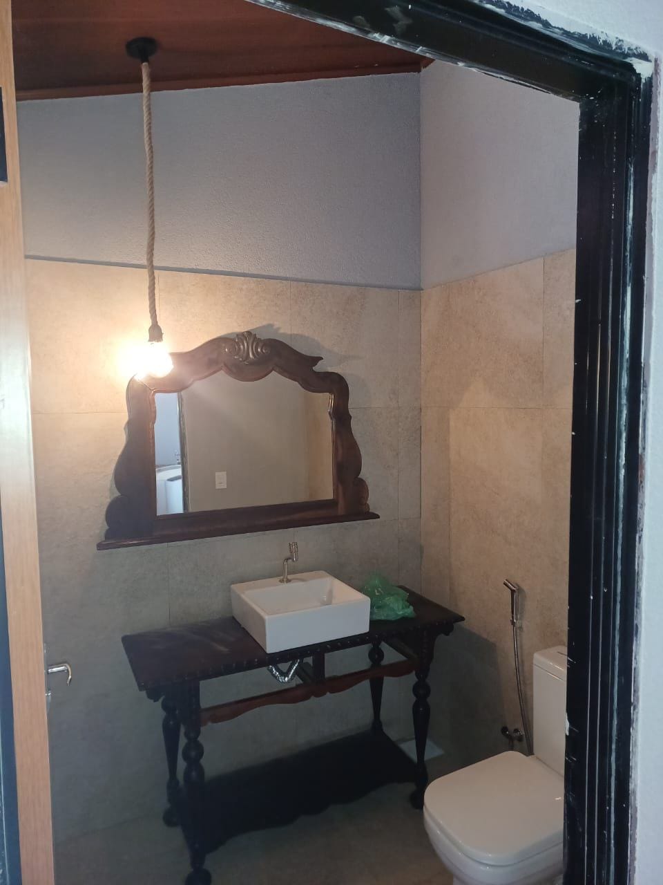 Casa para aluguel no Conjunto Frei Eugênio: 