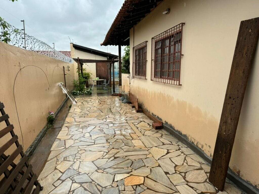 Casa para aluguel no Lourdes: 