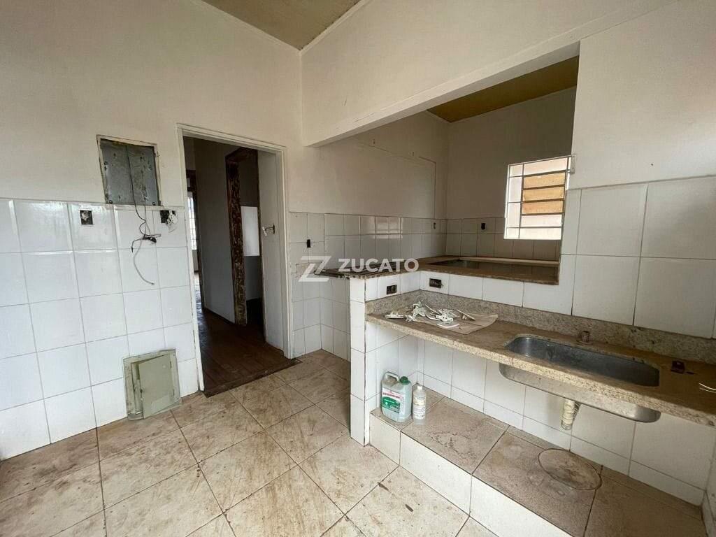 Casa para aluguel no Centro: 