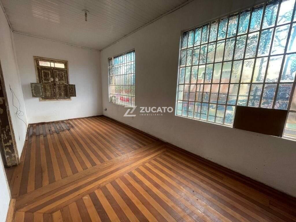 Casa para aluguel no Centro: 