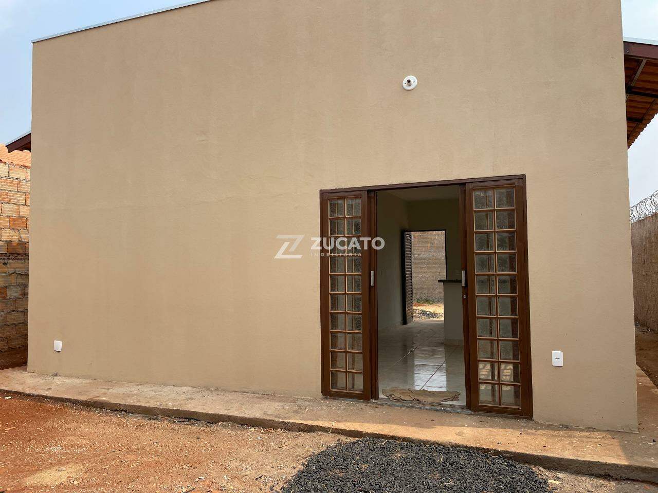 Casa para aluguel no Loteamento Antônio Caiado: 