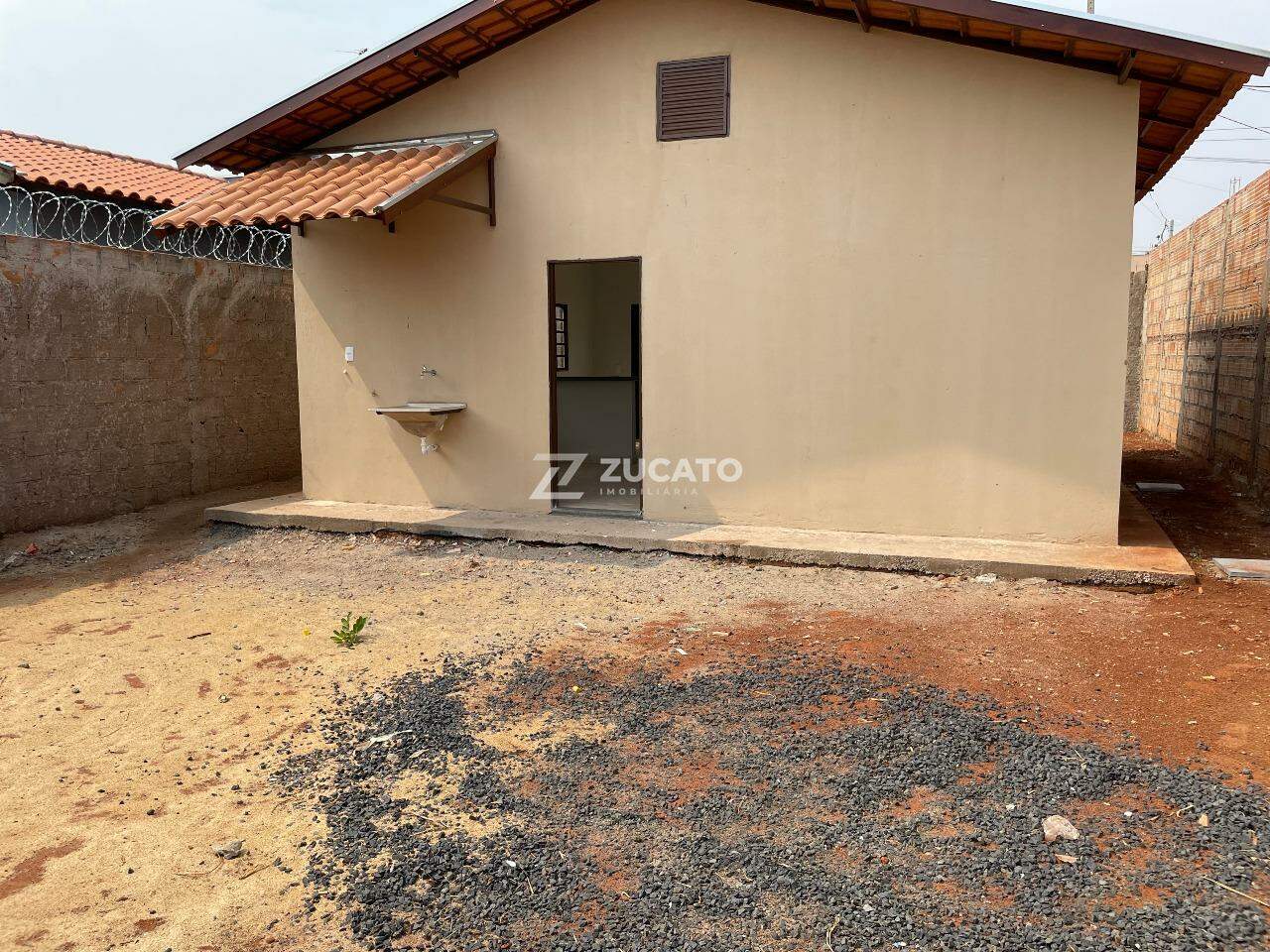 Casa para aluguel no Loteamento Antônio Caiado: 