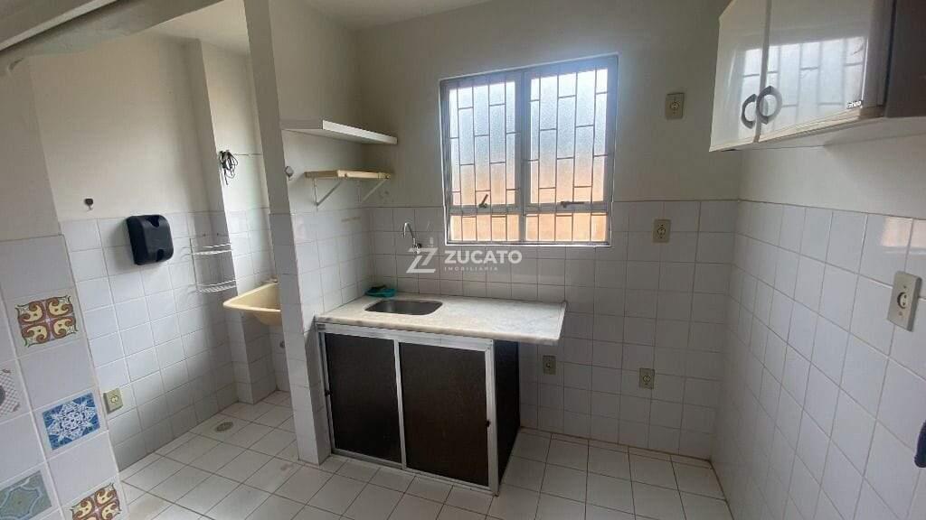 Apartamento à venda no Mercês: 