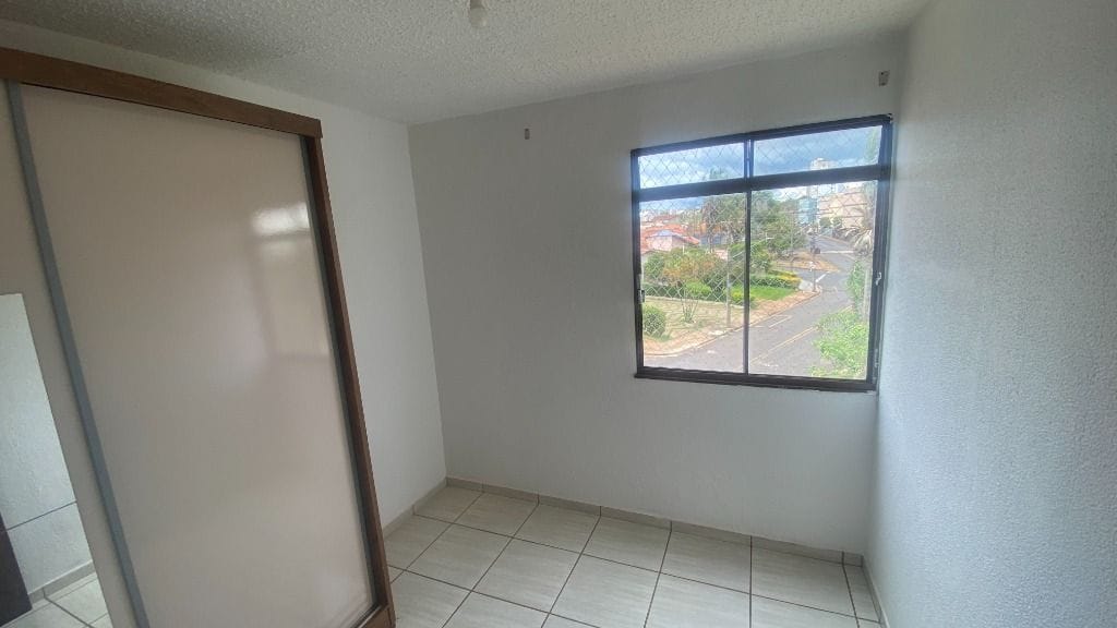 Apartamento à venda no Conjunto Frei Eugênio: 