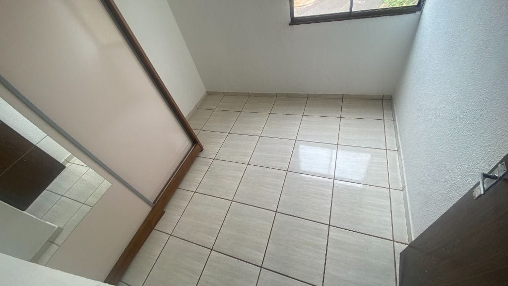 Apartamento à venda no Conjunto Frei Eugênio: 