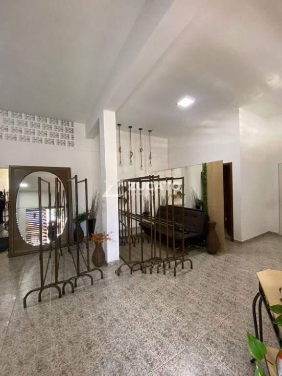 Loja para aluguel no Centro: 