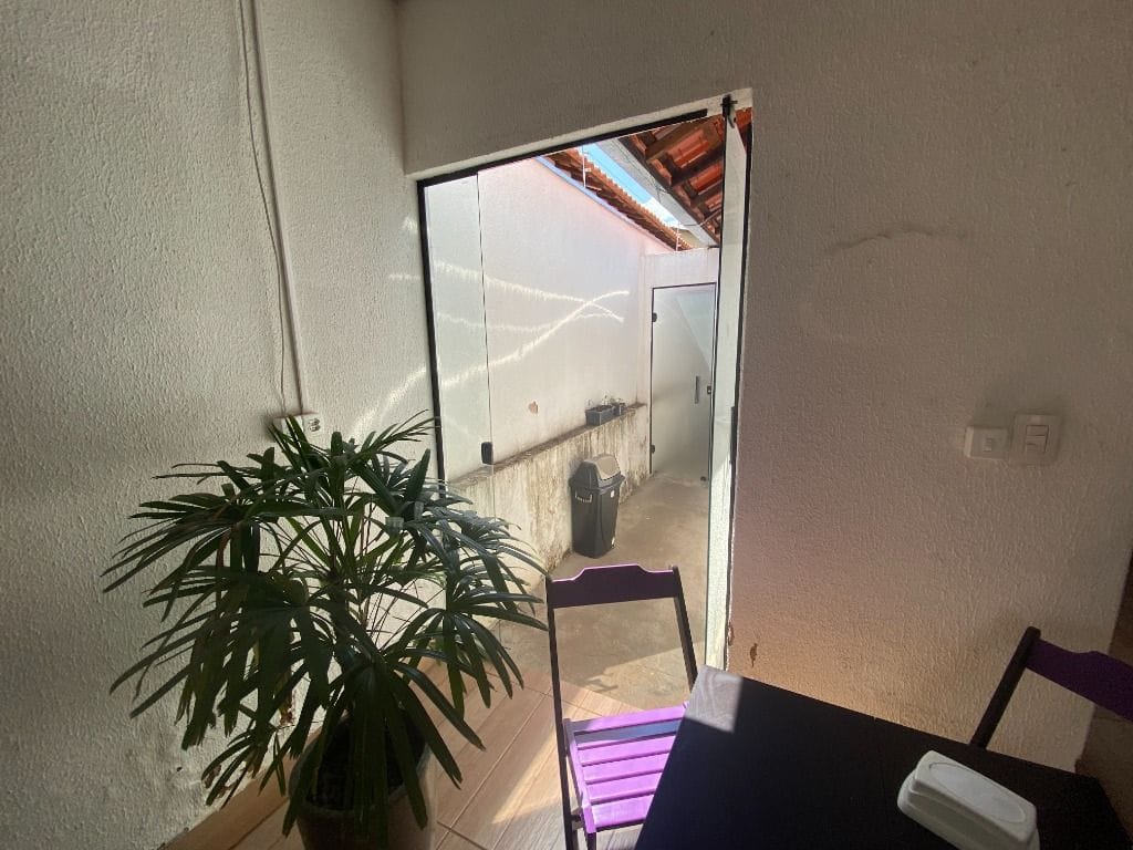 Ponto para aluguel no Conjunto Manoel Mendes: 