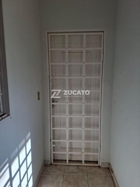 Sala para aluguel no Centro: 