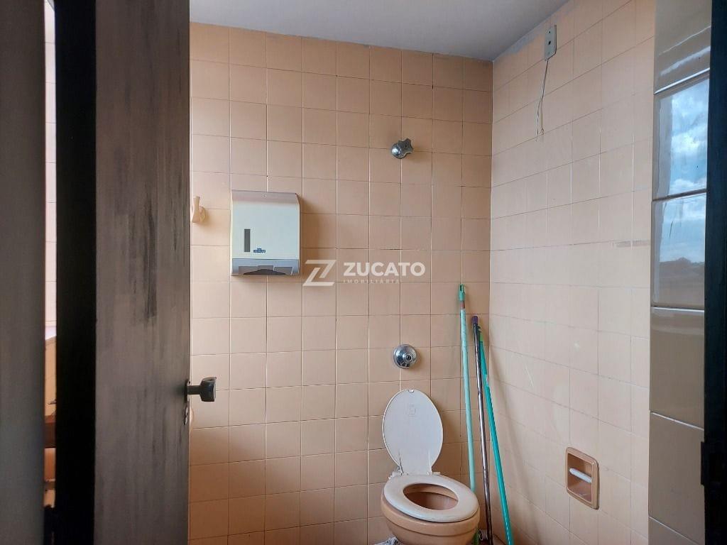 Sala para aluguel no Centro: 