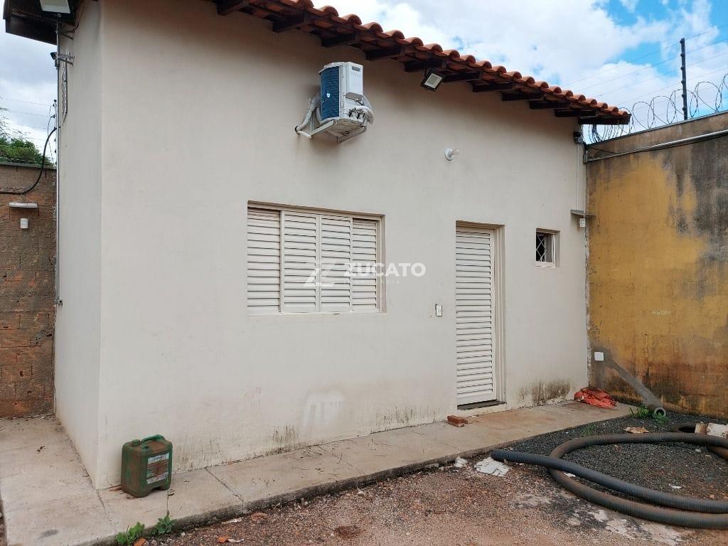 Terreno para aluguel no Conjunto Umuarama: 