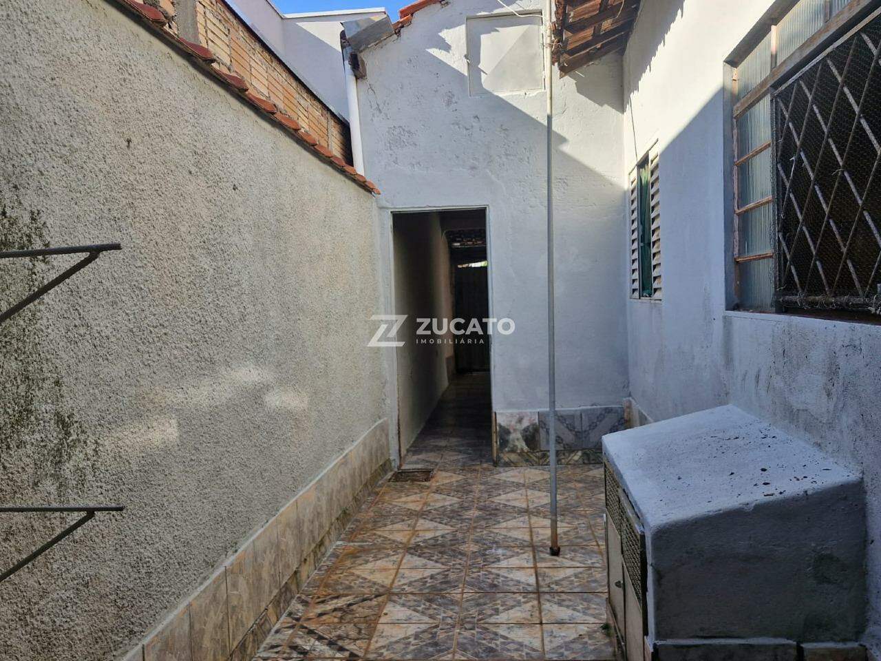 Casa para aluguel no Conjunto José Vallim de Melo: 