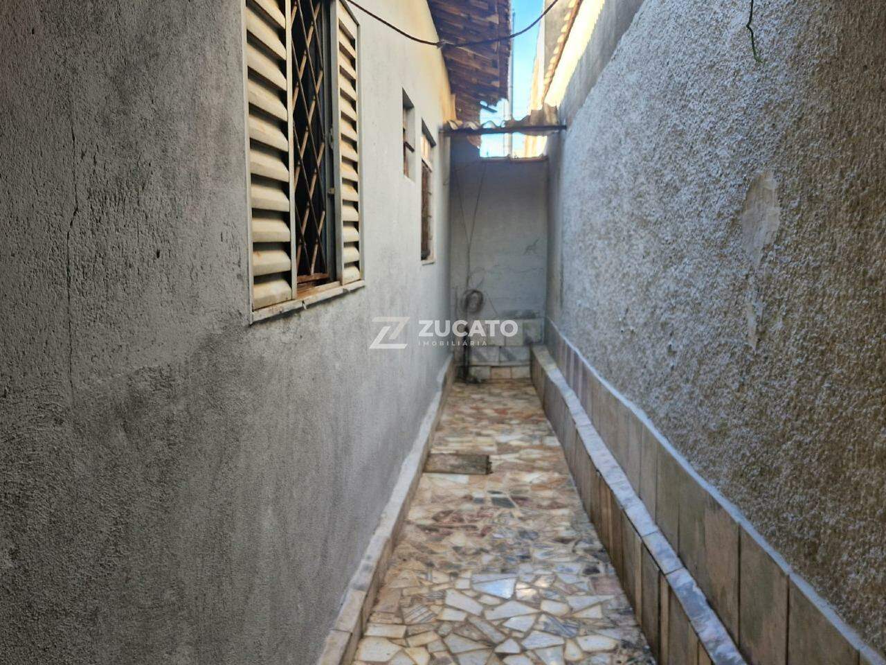 Casa para aluguel no Conjunto José Vallim de Melo: 