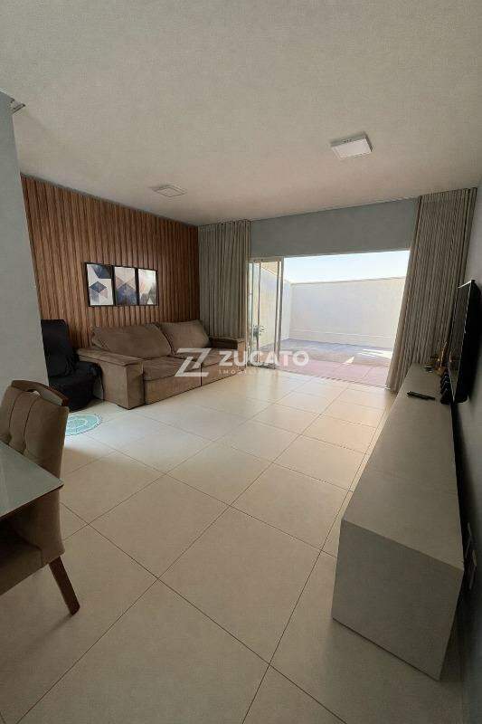 Casa à venda no BeijaFlor II: 