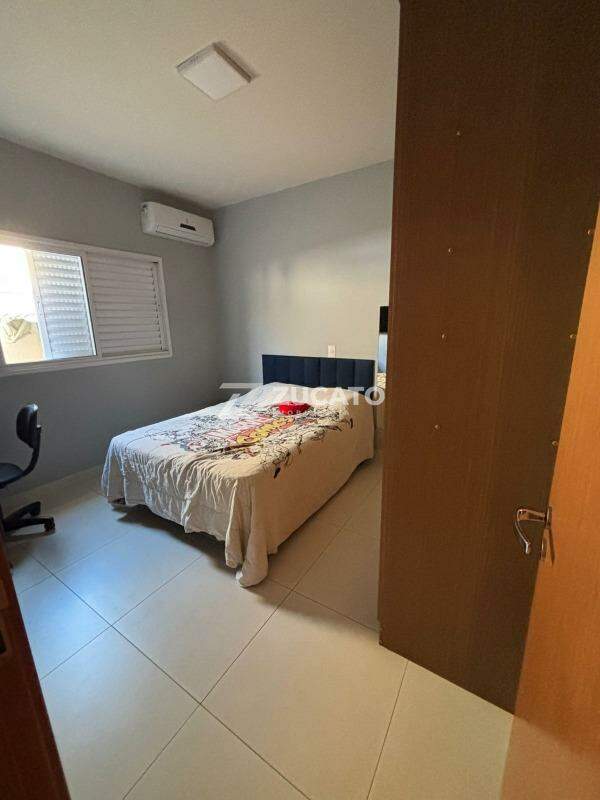Casa à venda no BeijaFlor II: 