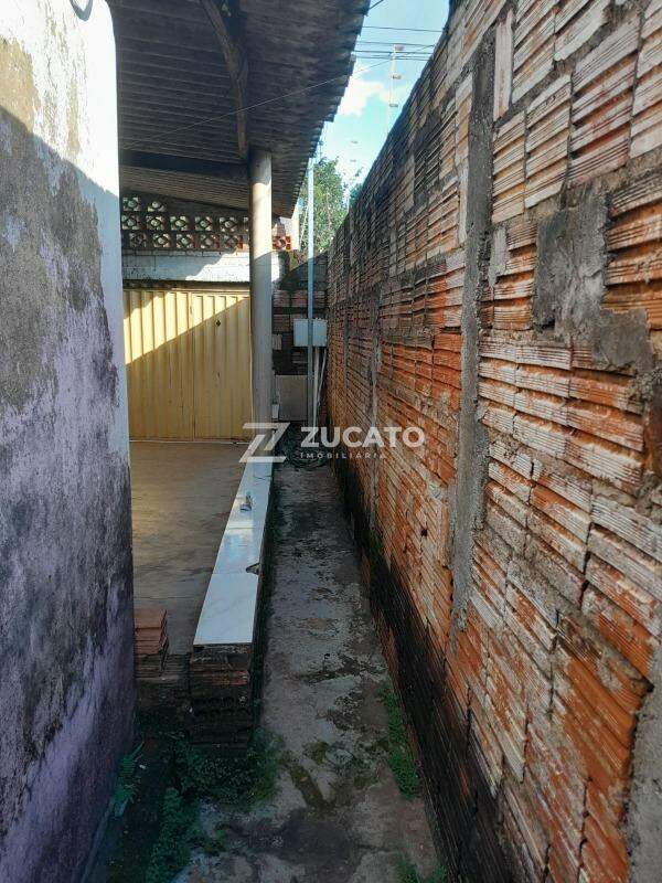 Casa para aluguel no Santa Marta: 