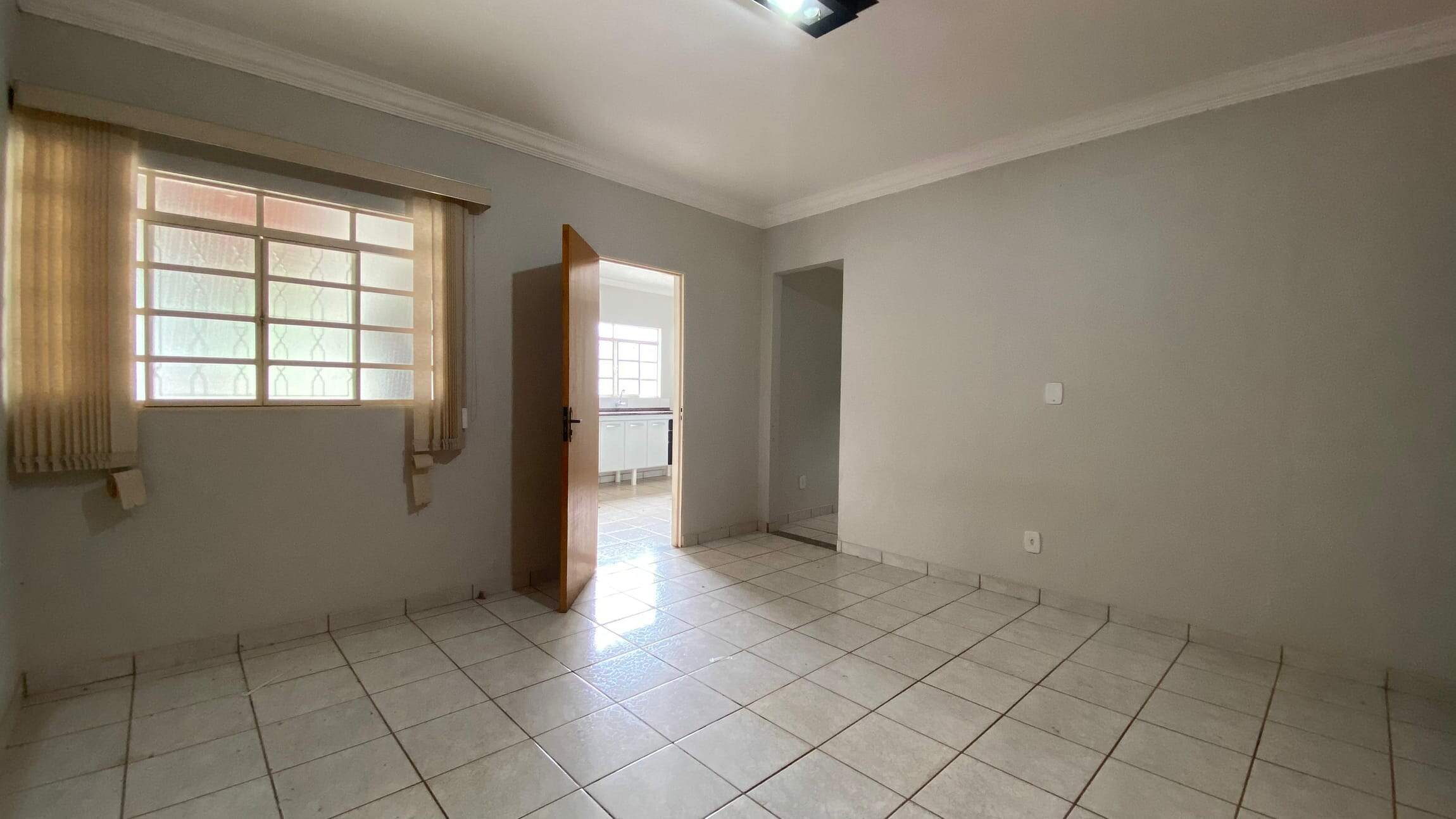 Casa à venda no Conjunto José Vallim de Melo: 