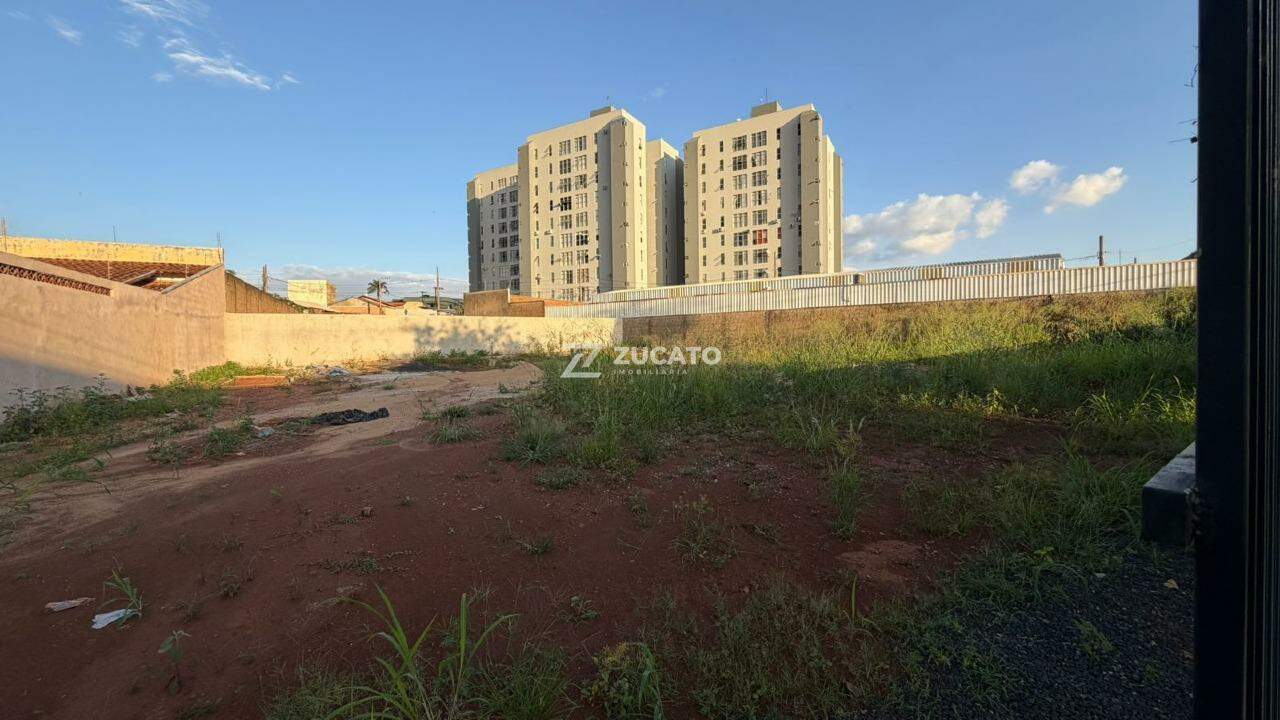 Terreno para aluguel no São Benedito: 